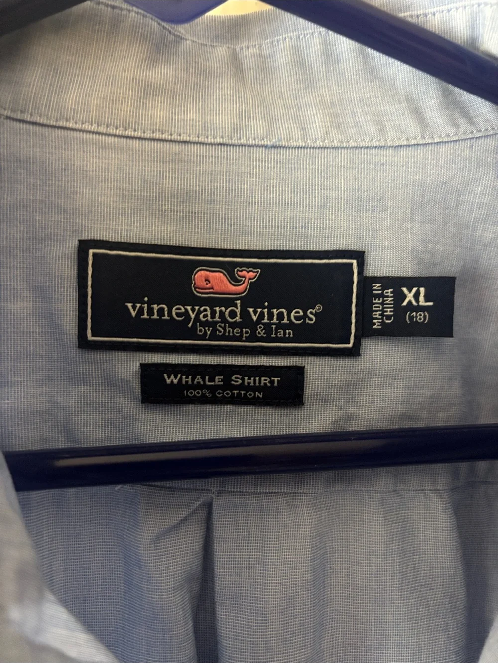 Vineyard Vines Men's Light Blue Button-Down Oxford Shirt